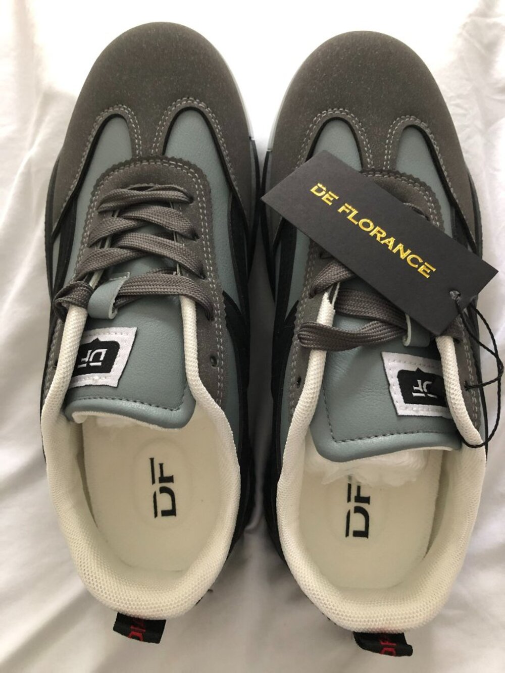 NEW DE FLORENCE Cloudea 2.0 Sneakers Size 9